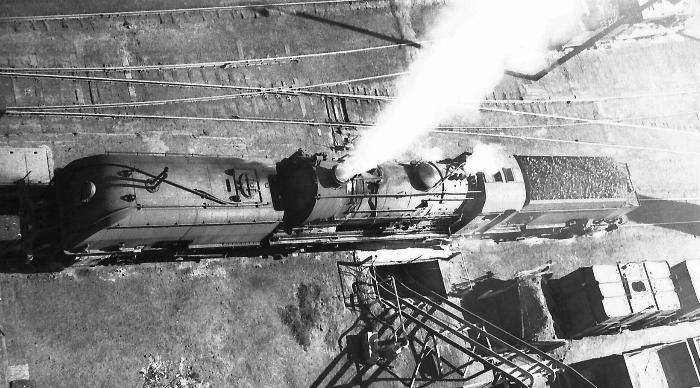Garratt 6040 from the heights of a central west coal stage